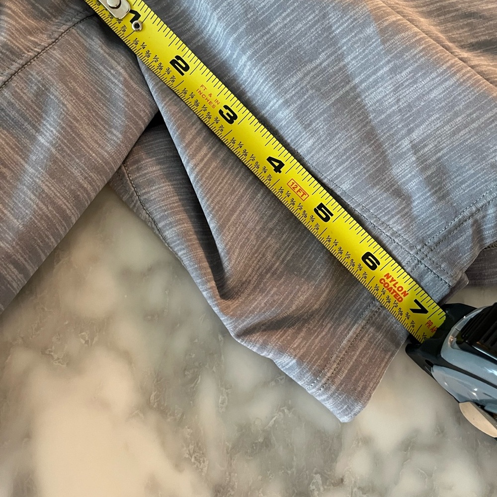 lululemon athletica | Shorts I Lululemon Athletic Shorts Grey size XL Lined - Picture 2 of 10